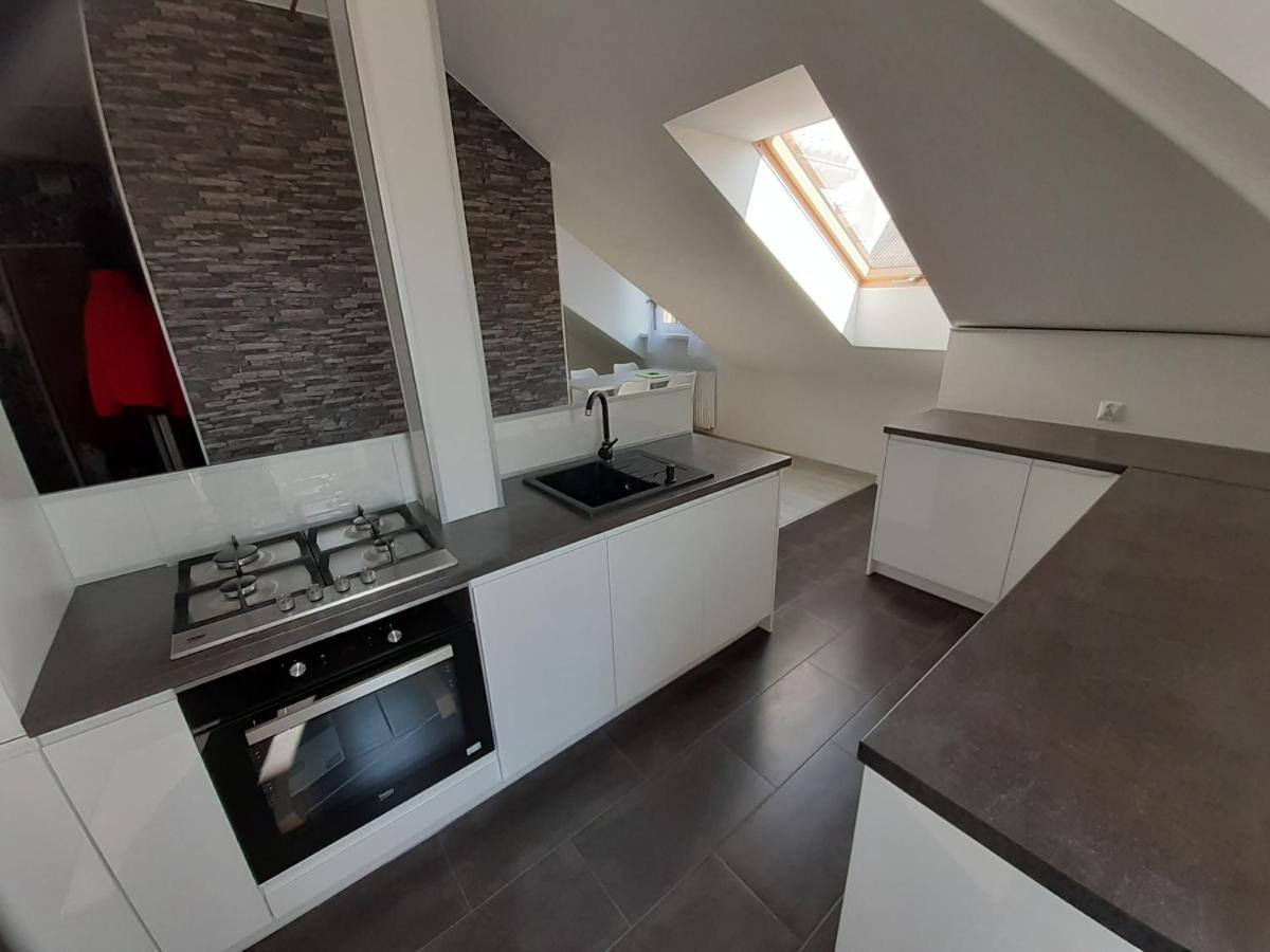 Apartament Olkusz Centrum ภายนอก รูปภาพ